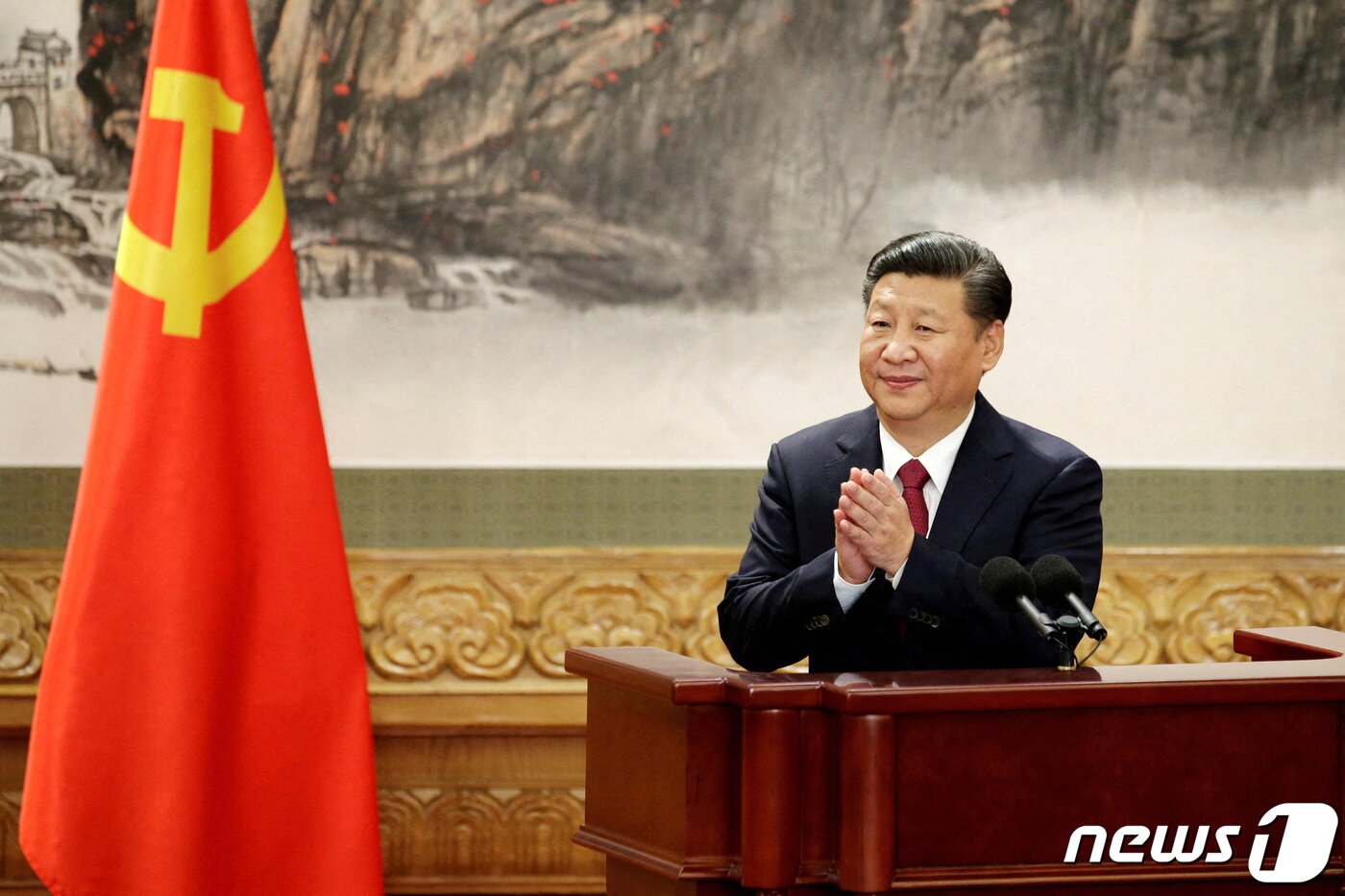 본문 이미지 - 시진핑 중국 국가주석 2017.10.25 ⓒ 로이터=뉴스1 ⓒ News1 정윤미 기자