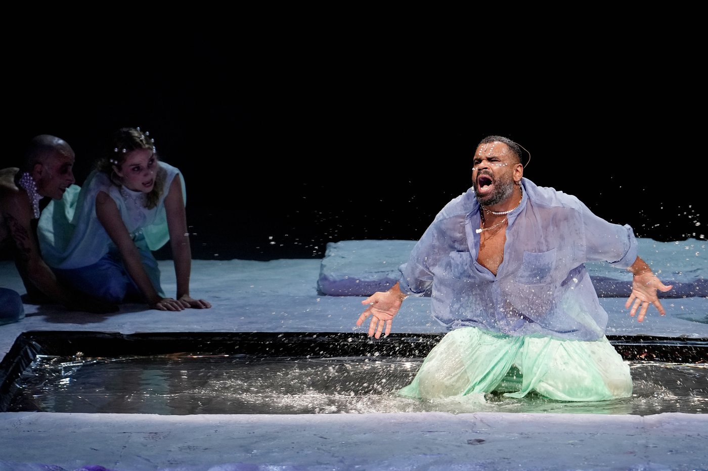 본문 이미지 - '공허와의 만남' 공연 장면. ⓒ옥상훈 (국제무용협회 한국본부 제공)  