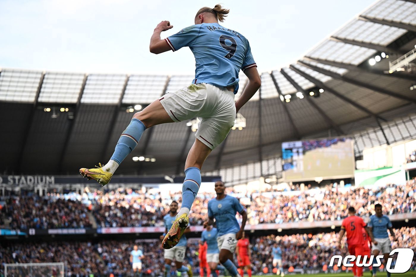 본문 이미지 - 맨시티 공격수 홀란드. ⓒ AFP=뉴스1