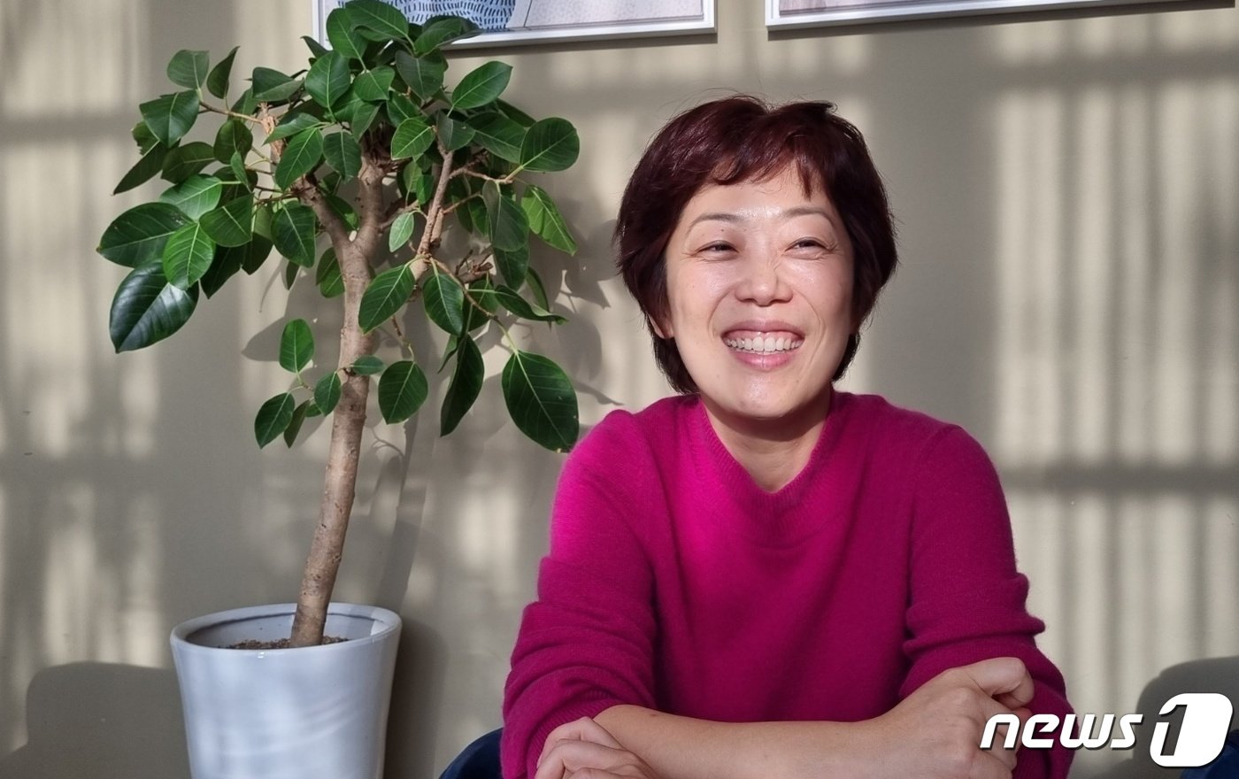 본문 이미지 - 이승희 더샌드박스 대표가 지난 28일 부산 벡스코 행사장 인근 카페에서 &lt;뉴스1&gt;과 인터뷰를 진행하고 있다. &#40;박소은 기자&#41;