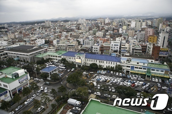 제주보건소, 치매극복 주간 문화행사…찾아가는 영화마을 운영