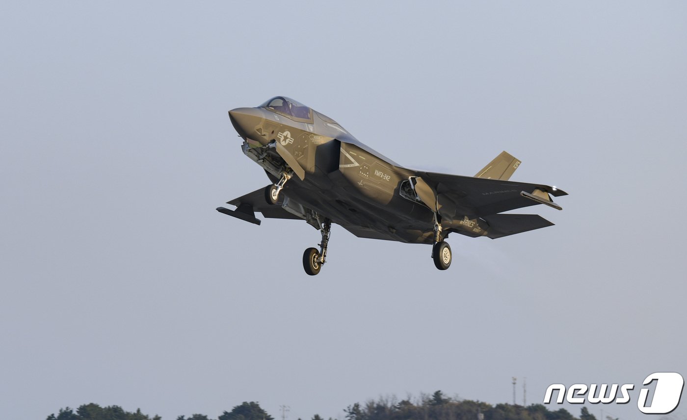 한미연합 공중훈련 &#39;비질런트 스톰&#39; 훈련에 참가한 미 해병대 F-35B 전투기. &#40;공군 제공&#41; 2022.11.1/뉴스1