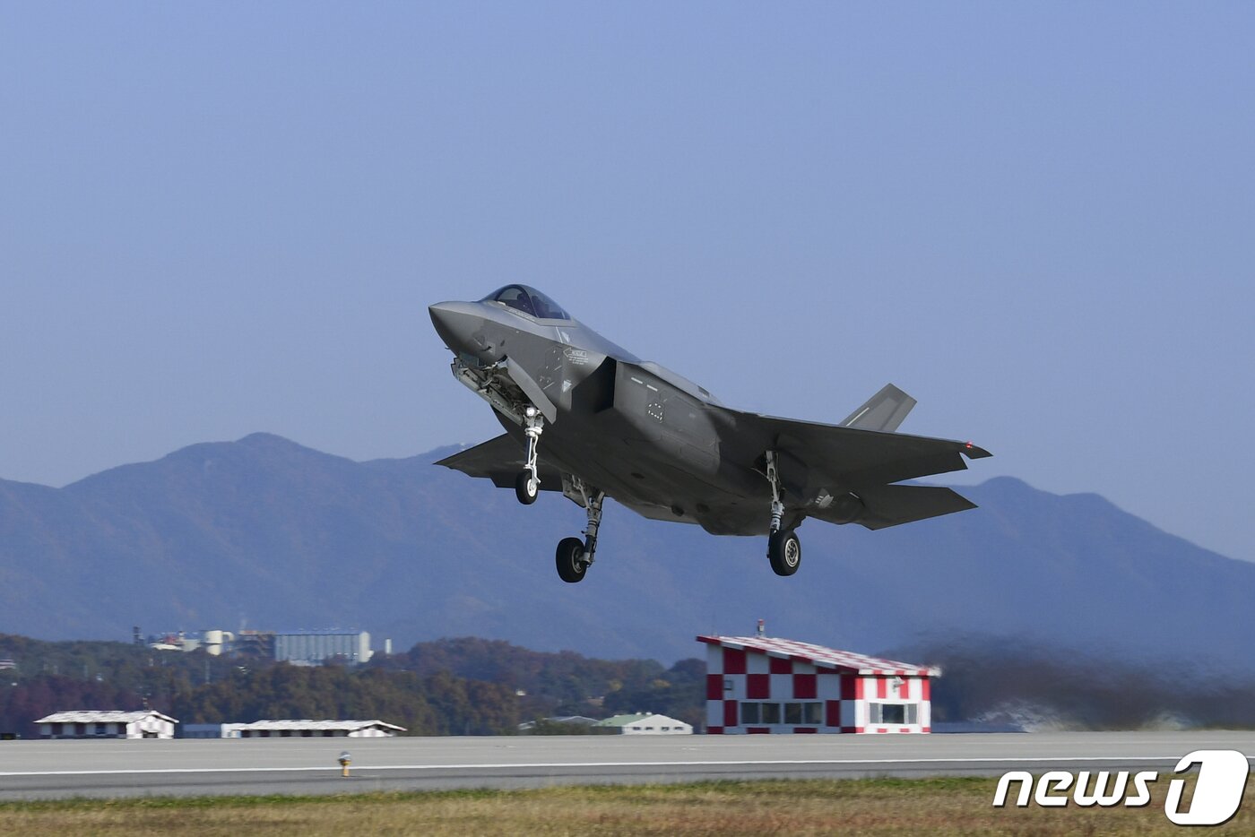 본문 이미지 - 공군 F-35A 전투기. (공군 제공) 2022.11.1/뉴스1