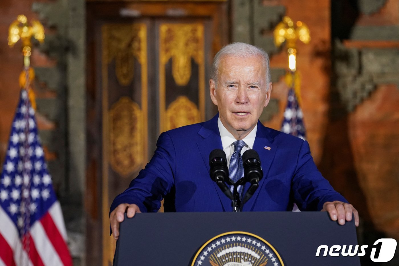 본문 이미지 - 조 바이든 미국 대통령이 14일&#40;현지시간&#41; 인도네시아 발리 누사두아에서 시진핑 중국 국가주석과의 첫 대면 정상회담을 마친 뒤 기자회견을 진행하고 있다. ⓒ 로이터=뉴스1 ⓒ News1 이유진 기자