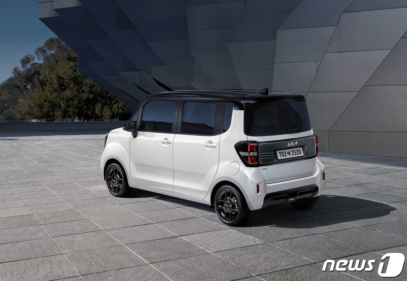 본문 이미지 - 기아는 더 뉴 기아 레이(The new Kia Ray)의 디자인 차별화 모델 ‘그래비티(Gravity)’. (기아 제공) 2022.11.17/뉴스1