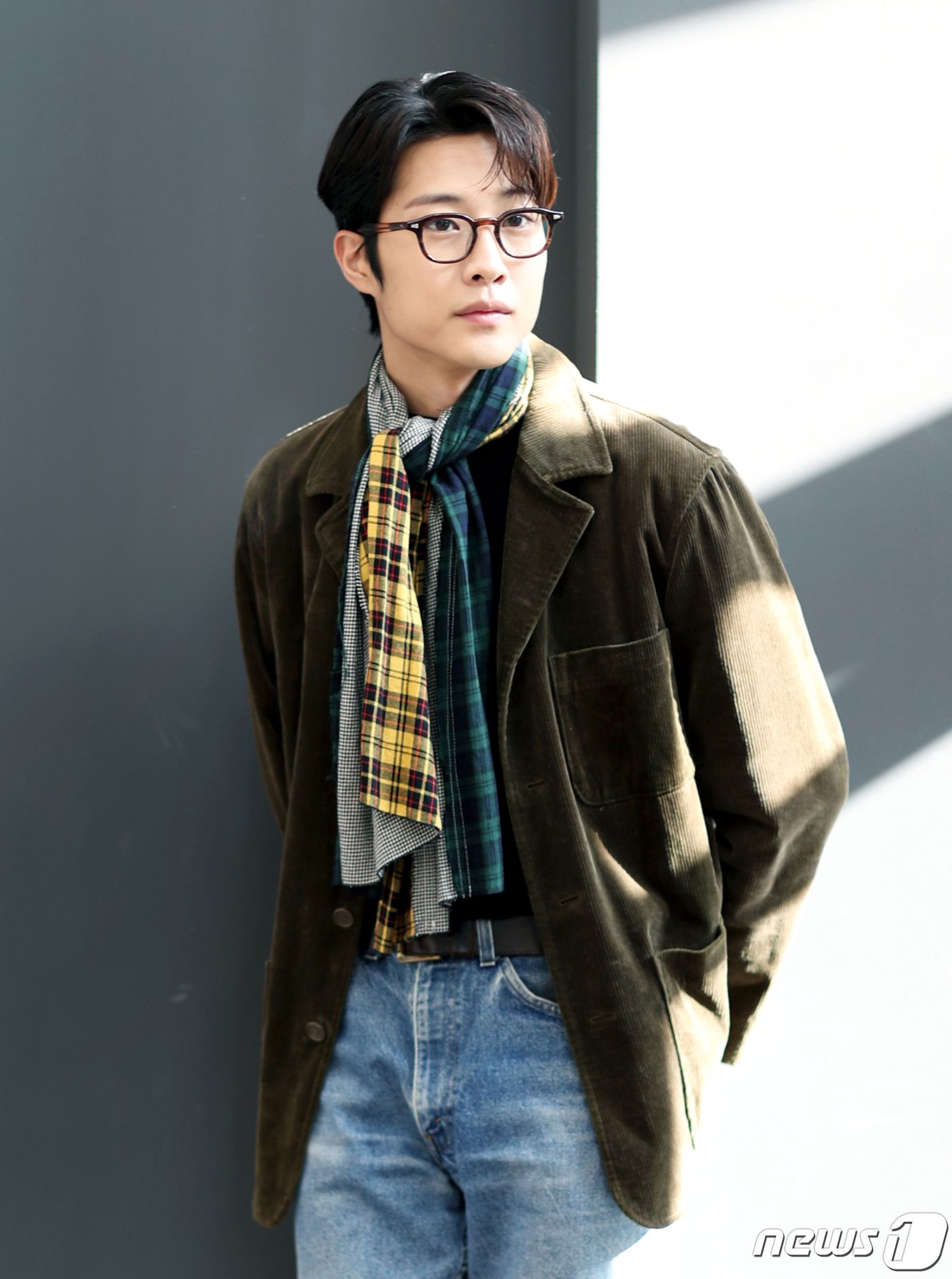 (서울=뉴스1) 권현진 기자 = 드라마 '금수저'에 출연한 배우 이종원이 서울 종로구 뉴스1사옥에서 열린 인터뷰에 앞서 포즈 취하고 있다. 2022.11.24/뉴스1