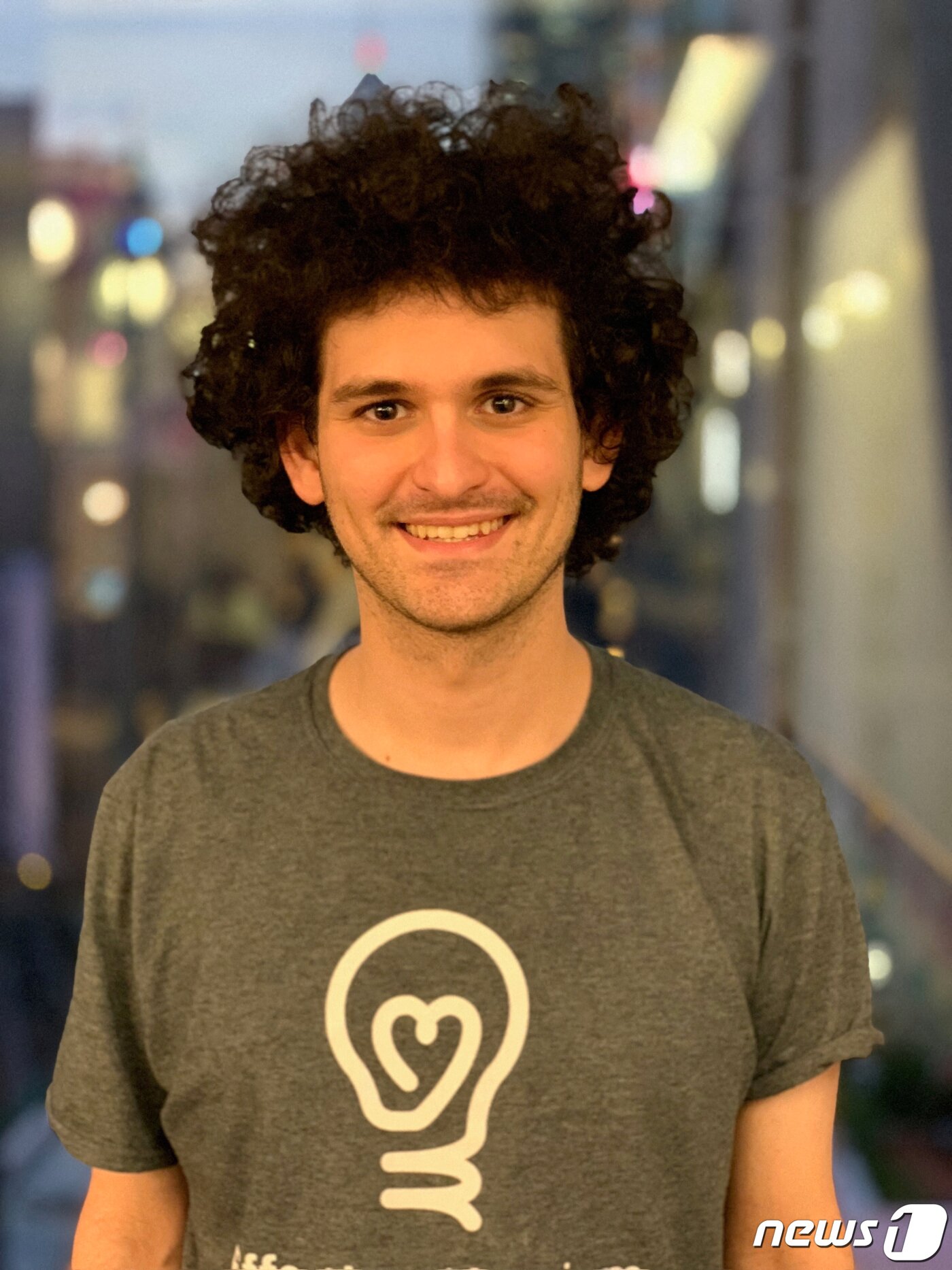 본문 이미지 - FTX CEO인 샘 뱅크맨 프라이드. ⓒ 로이터=뉴스1