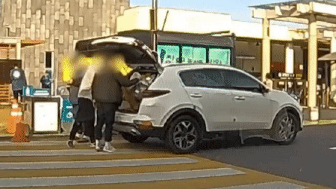 본문 이미지 - (유튜브 '한문철TV' 갈무리)