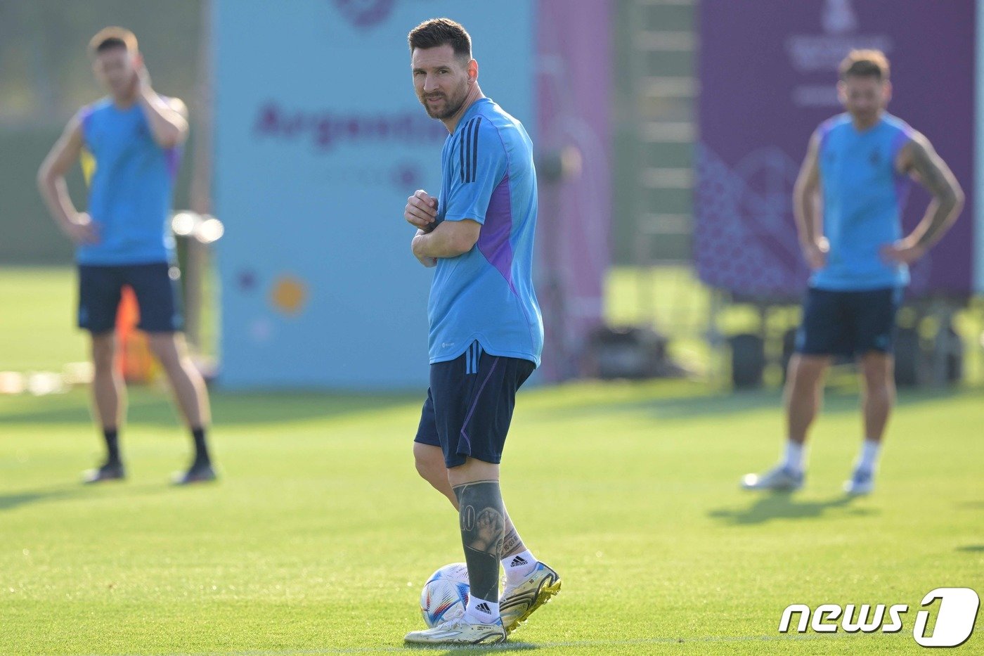 본문 이미지 - 아르헨티나 대표팀의 리오넬 메시. ⓒ AFP=뉴스1