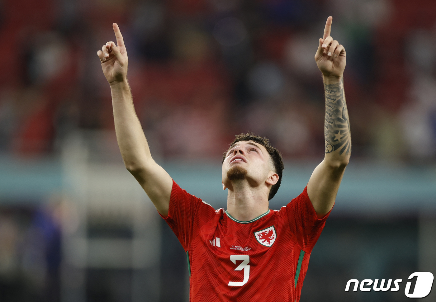 (카타르 로이터=뉴스1) 이유진 기자 = 22일 치러진 미국과 웨일스의 2022 카타르 월드컵 B조 1차전은 1대1 무승부로 끝났다. 미국에 1-0으로 끌려가던 웨일스는 가레스 베 …