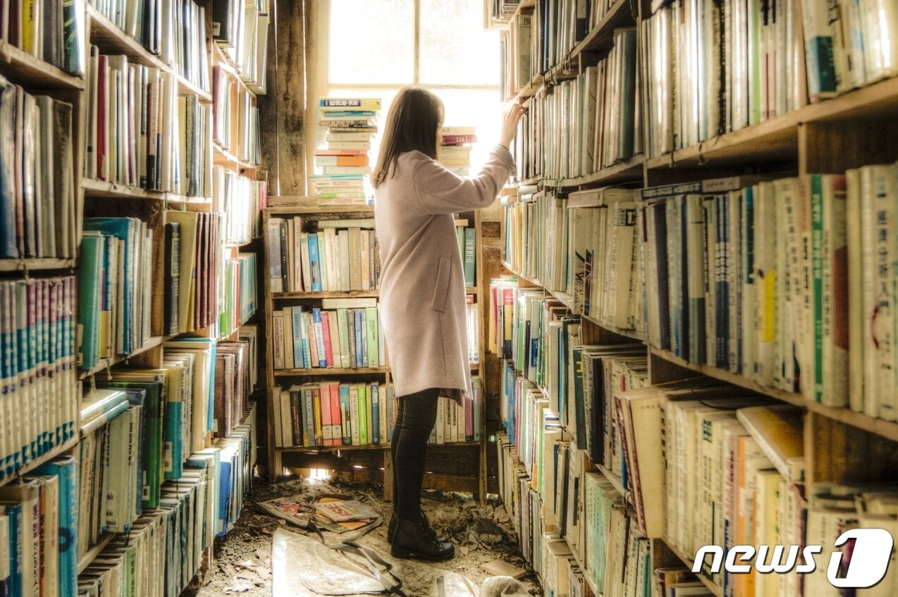 본문 이미지 - 영화 촬영지로 유명한 단양 새한서점. 