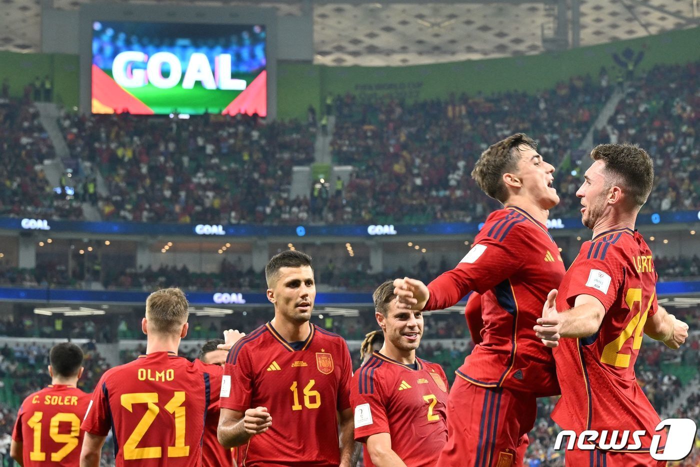 본문 이미지 - 스페인이 코스타리카를 상대로 7골을 몰아치며 승리를 획득했다. ⓒ AFP=뉴스1