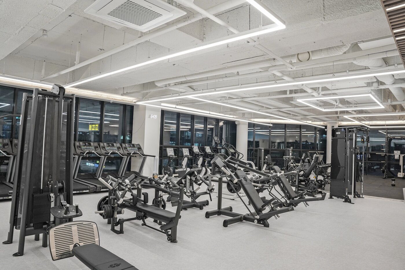 본문 이미지 - 짐80 오피셜 센터 포프로짐 전경