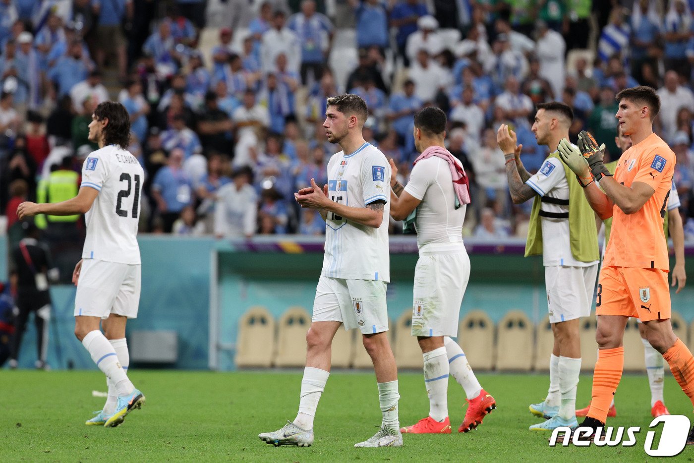 본문 이미지 - 가나와 최종전을 치르는 우루과이. /뉴스1 ⓒ News1 이광호 기자