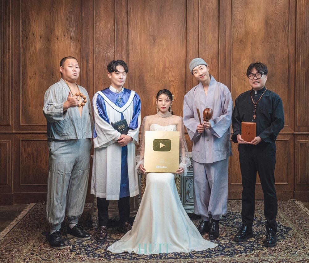 본문 이미지 - 해피메리드컴퍼니, 웨딩디렉터봉드, 로자스포사, 스플렌디노, 쇼위플로라, 모아위, 어반스튜디오, 규중칠우, 정부자스타일리스트, 웨딩미