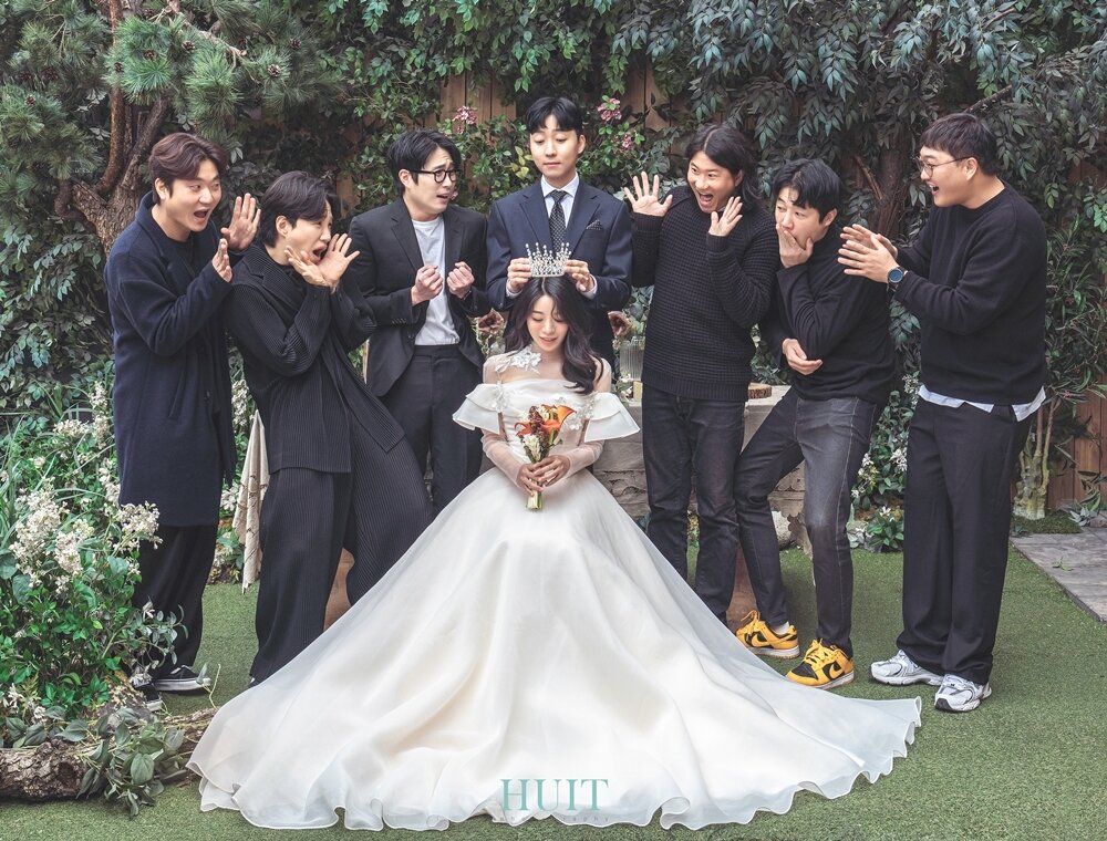 본문 이미지 - 해피메리드컴퍼니, 웨딩디렉터봉드, 로자스포사, 스플렌디노, 쇼위플로라, 모아위, 어반스튜디오, 규중칠우, 정부자스타일리스트, 웨딩미