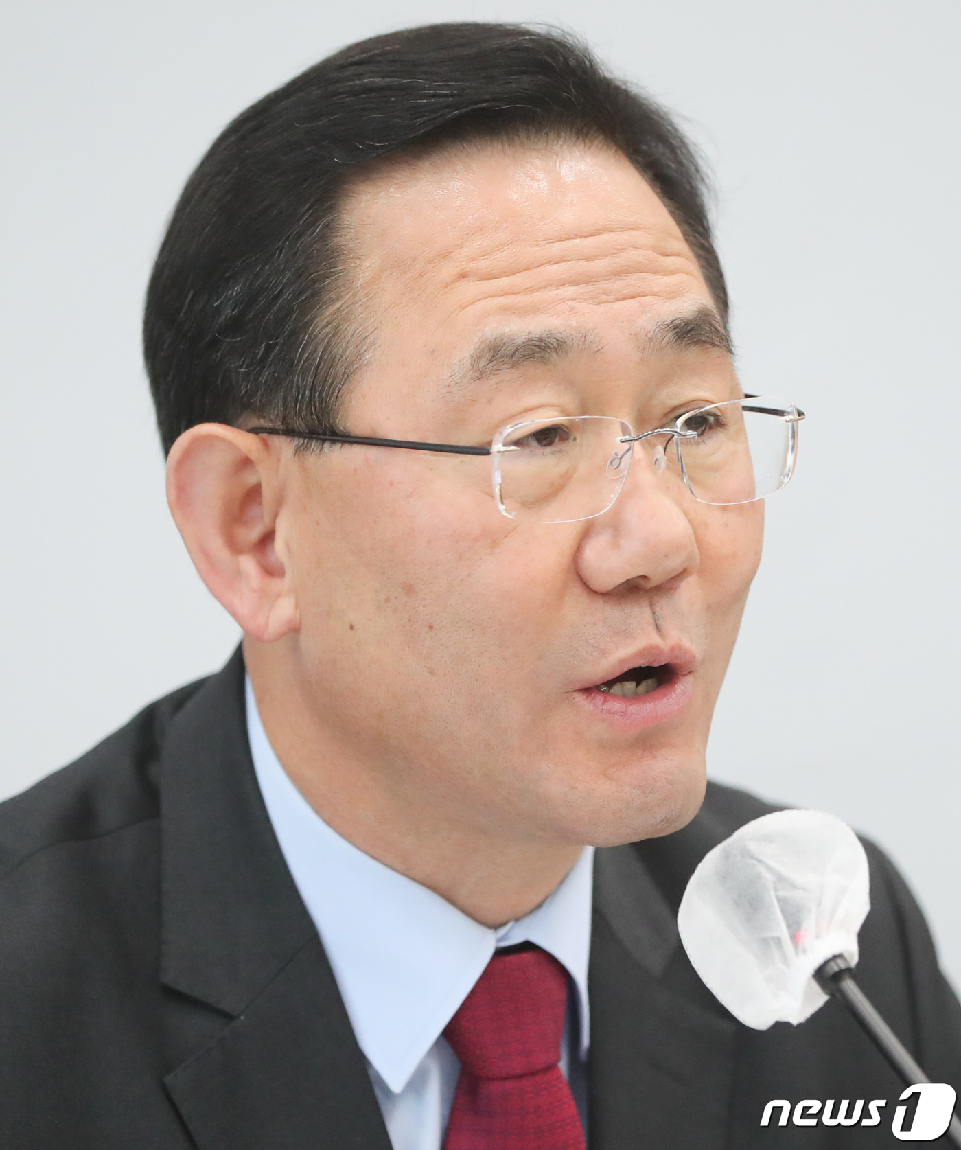 (서울=뉴스1) 허경 기자 = 주호영 국민의힘 원내대표가 30일 서울 여의도 국회에서 내년도 예산안과 이상민 행정안전부 장관 해임건의안 발의 등 현안 관련 기자간담회를 하고 있다. …