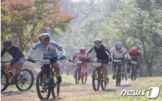 보기 드문 우주쇼…오는 8일 '개기월식' 천왕성 사라졌다 나타난다 - 뉴스1