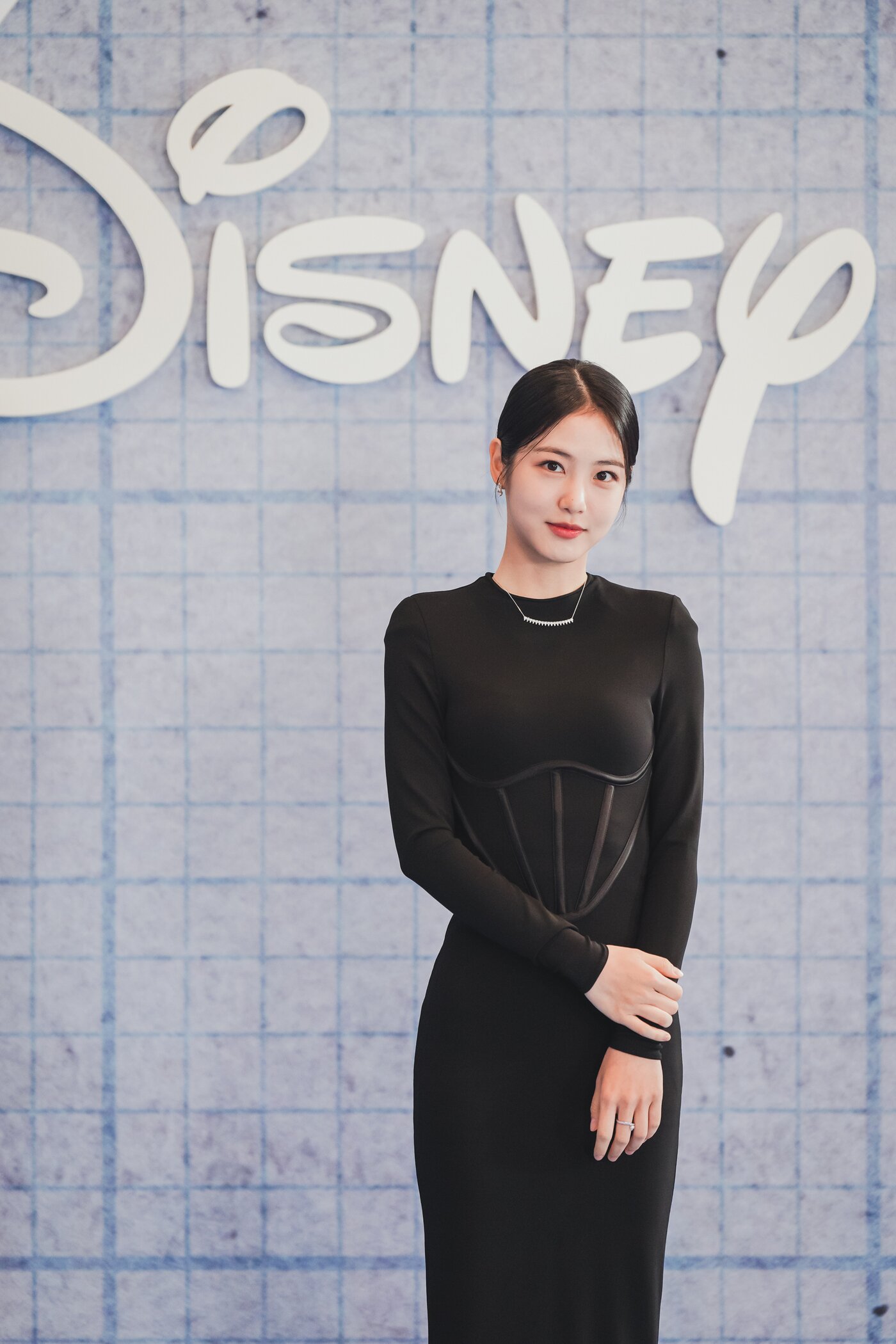 본문 이미지 - 배우 신예은 / 디즈니+ 3인칭 복수 제공