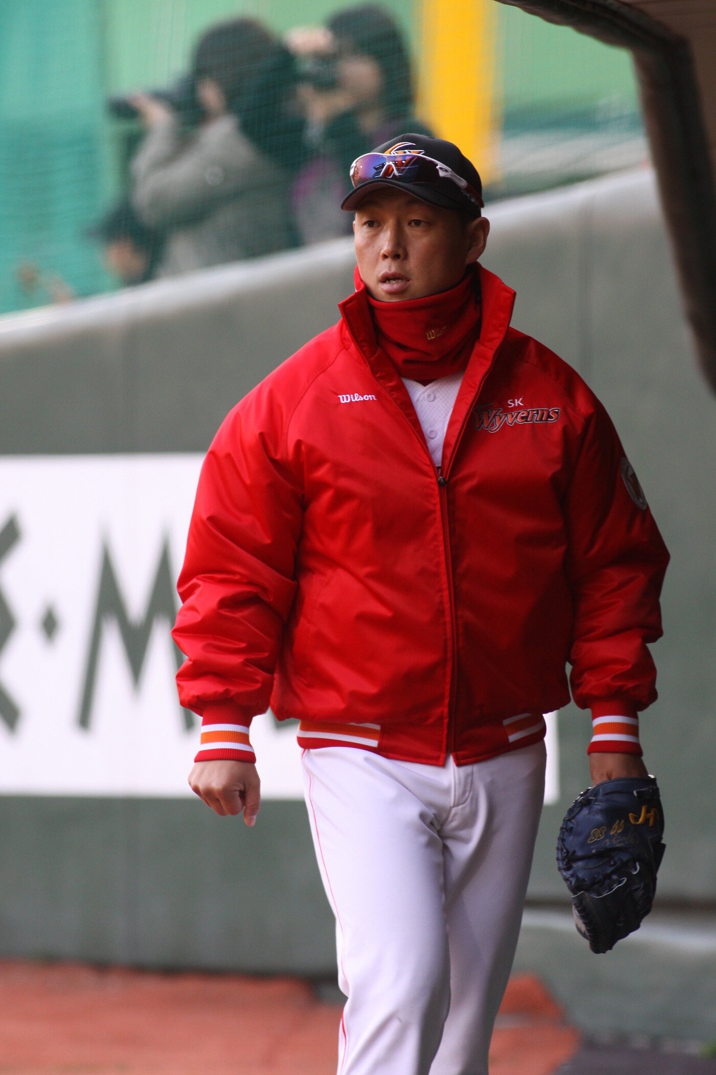 본문 이미지 - SK 와이번스 시절 김정준 LG 트윈스 수석코치.(SSG 랜더스 제공)