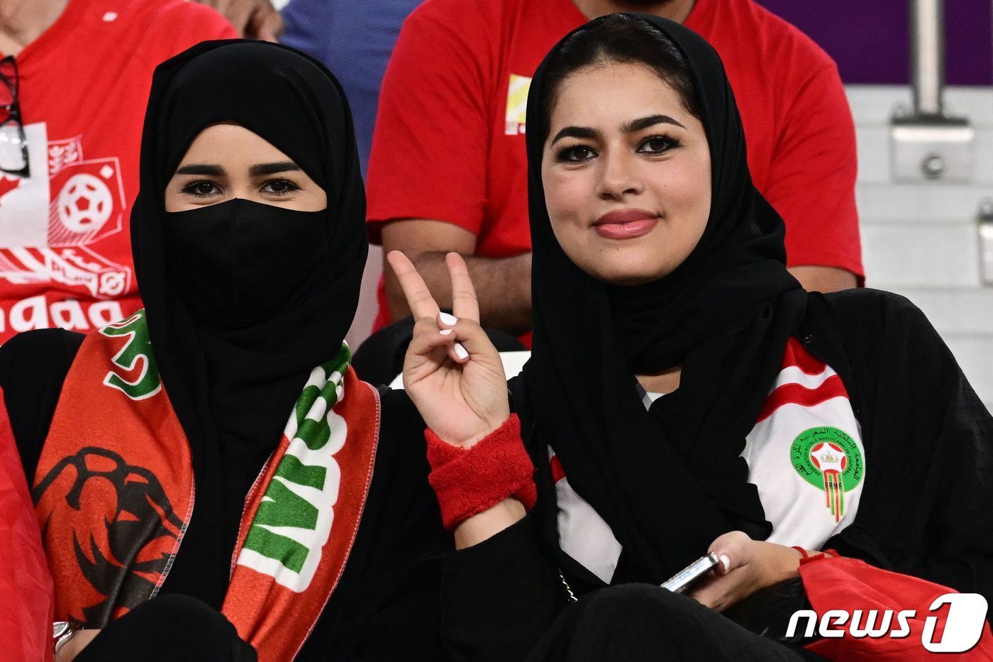 본문 이미지 - 모로코는 아프리카와 이슬람 문화권 팬들의 연합 지지를 받고 있다. ⓒ AFP=뉴스1