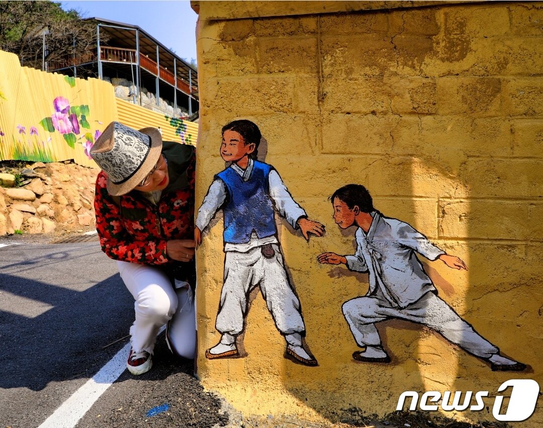 본문 이미지 - 단양 단성 면 벽화마을