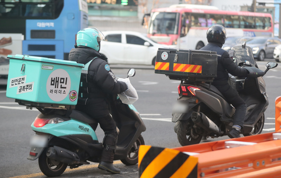 한국인 이름 도용까지…법무부, 배달업 불법 취업 외국인 집중 단속