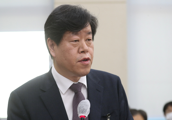 '이태원 시신 재이송' 前부시장 "다시 돌아가도"…유족 "두 번 죽여"