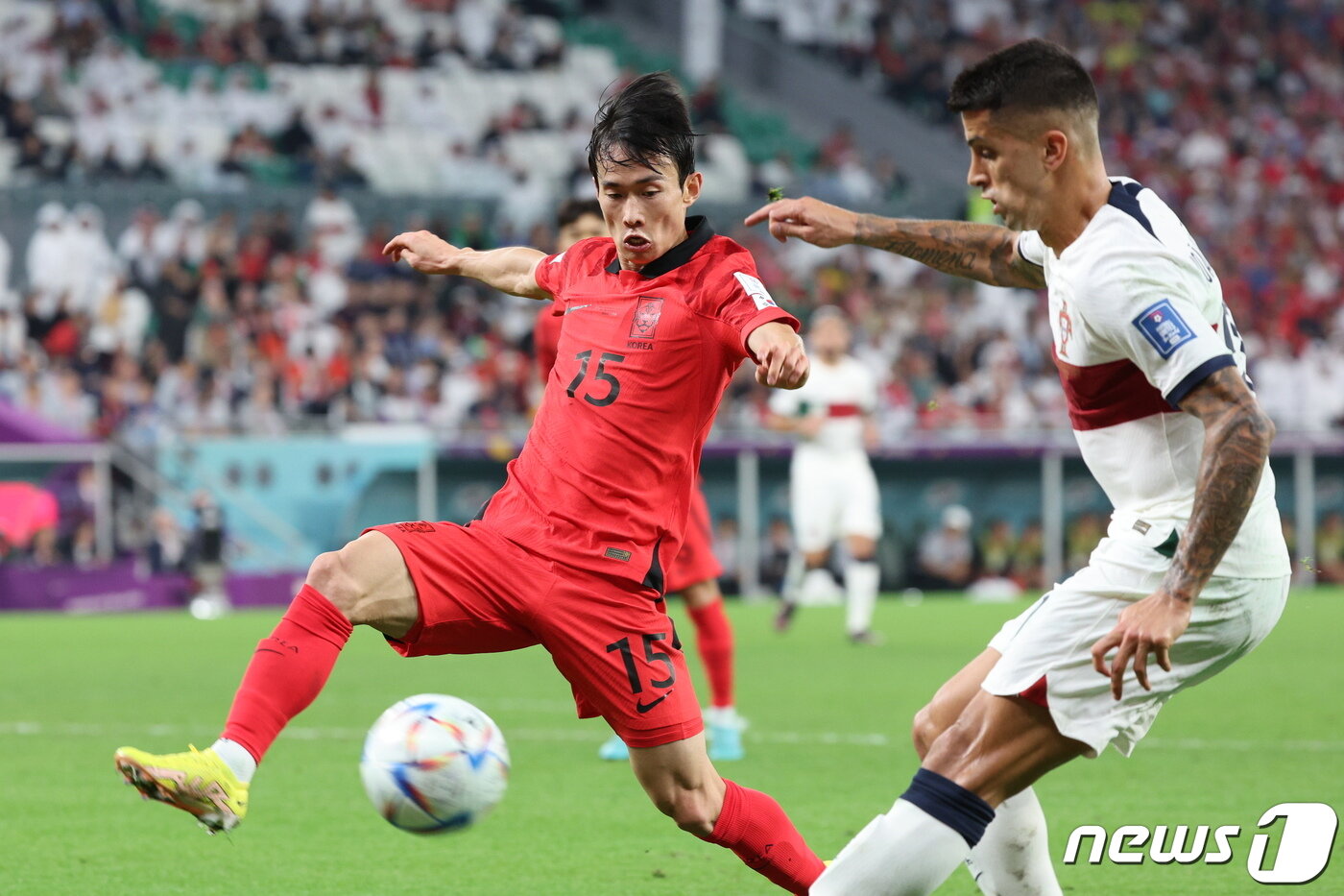 본문 이미지 - 카타르 월드컵 당시 붙박이 우측풀백이던 김문환도 다시 꽃을 피우고 있다. ⓒ News1 이동해 기자