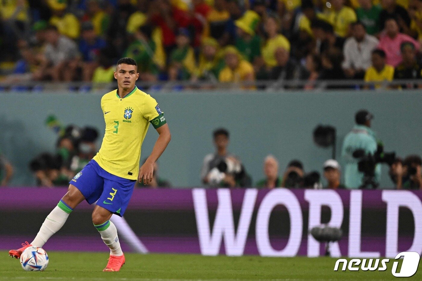 본문 이미지 - 브라질 중앙 수비수 티아고 실바. ⓒ AFP=뉴스1