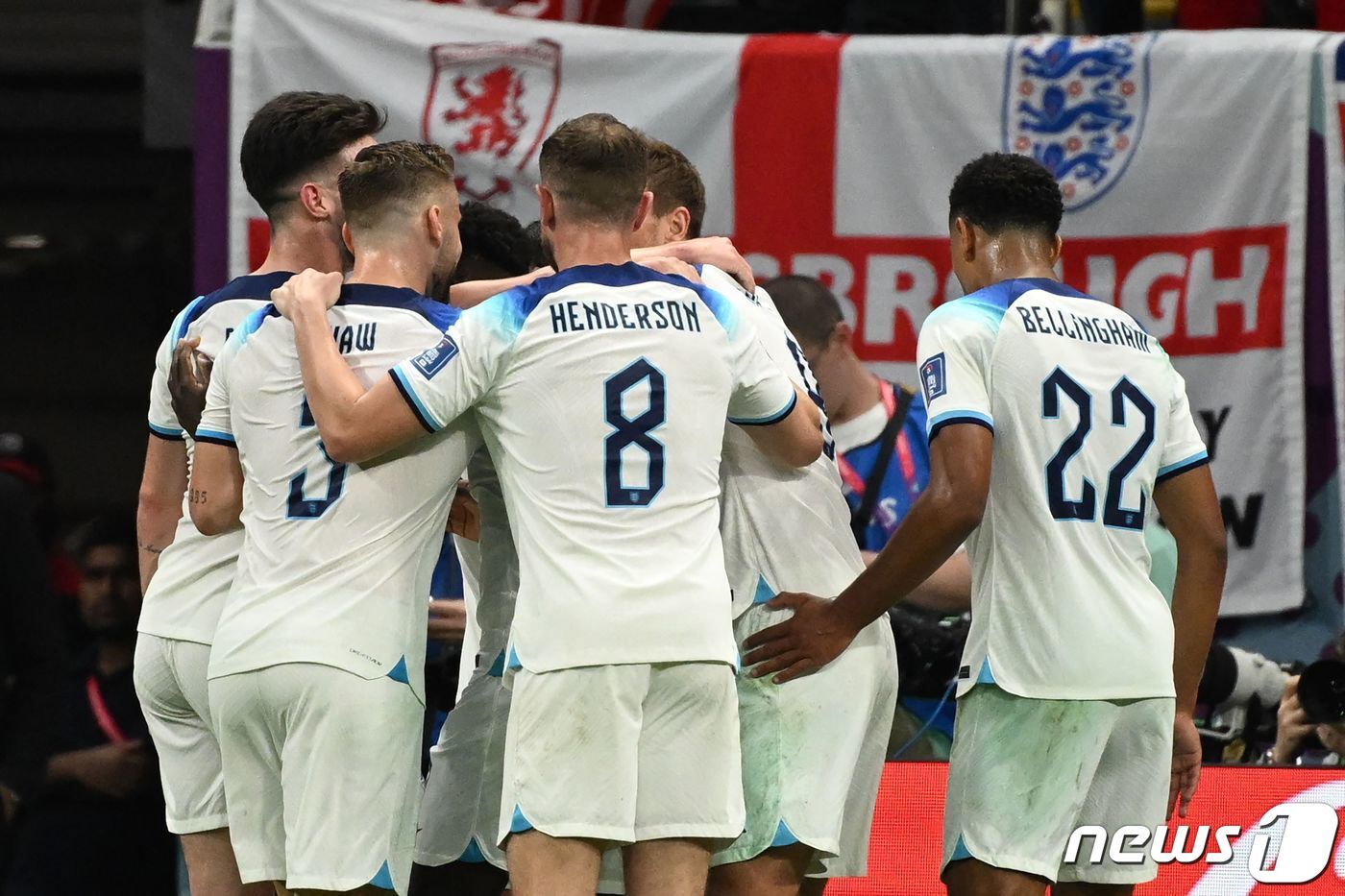 본문 이미지 - 8강에 진출한 잉글랜드. ⓒ AFP=뉴스1