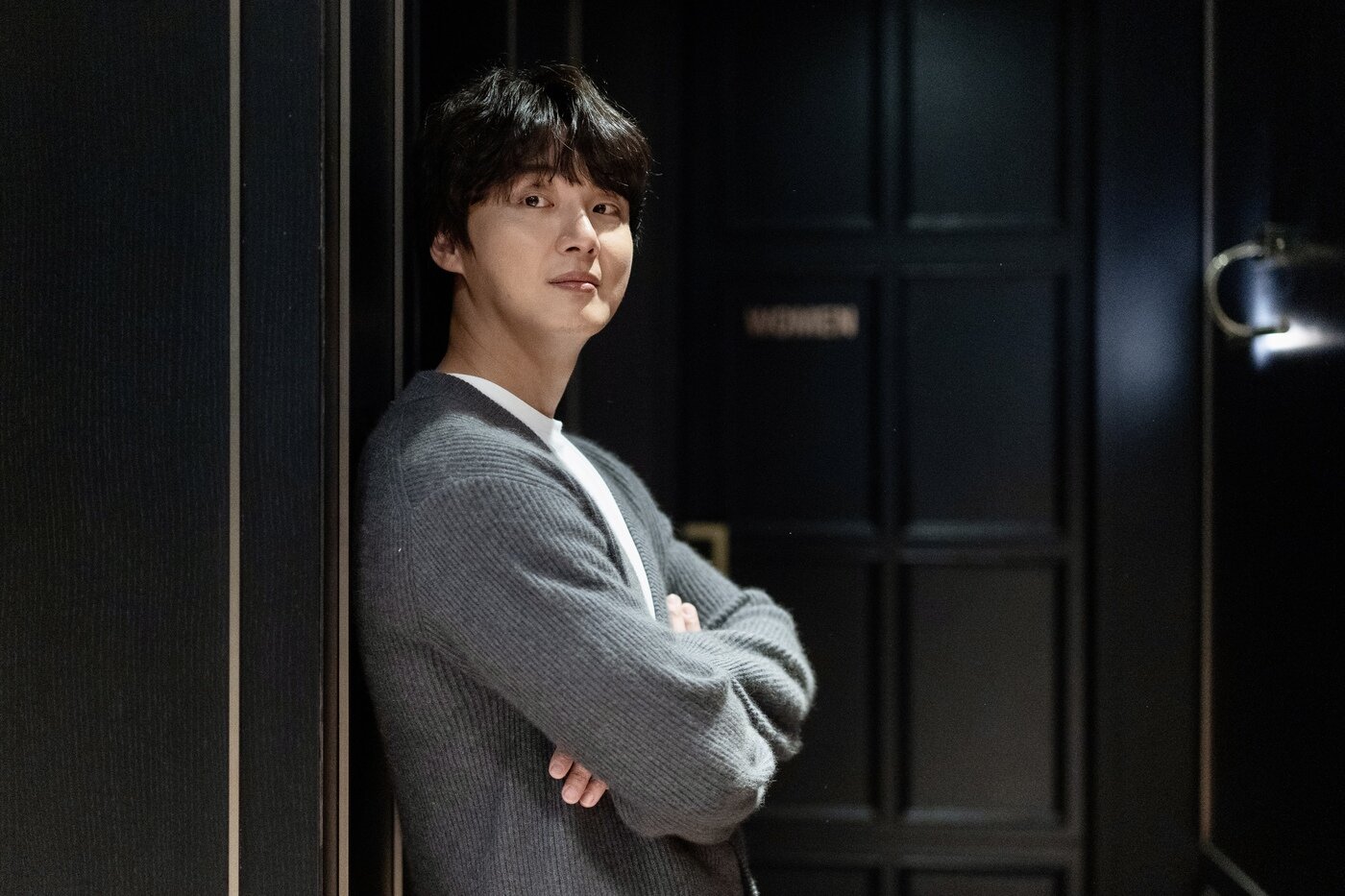 본문 이미지 - 윤시윤/민영화사