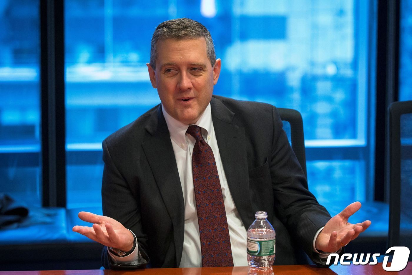 본문 이미지 - 세인트루이스 연은 총재 제임스 블러드가 연설하고 있다. ⓒ 로이터=뉴스1 ⓒ News1 박형기 기자