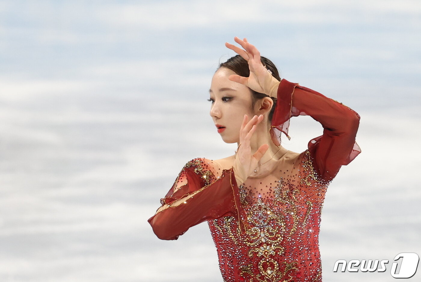 본문 이미지 - 김예림이 17일 오후 중국 베이징 수도실내체육관에서 열린 2022 베이징 동계올림픽 피겨 여자 싱글 프리스케이팅 경기에 참가해 푸치니 오페라 투란도트 바이올린 판타지 음악에 맞춰 연기를 펼치고 있다. 2022.2.17/뉴스1 ⓒ News1 안은나 기자