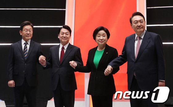 의 대선 후보 힘 토론 국민 SNS '사과'