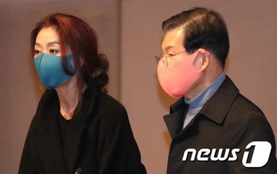 김부선, 이재명 의원 상대 3억원 손해배상 소송 취하 - 뉴스1