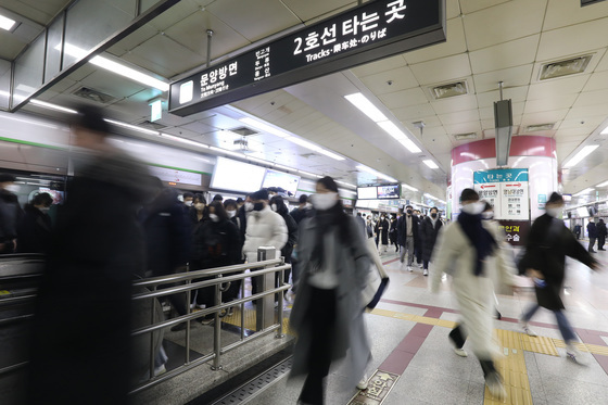 대구도시철도1호선 월촌~송현역 구간 단전…11분간 운행 중단(종합)