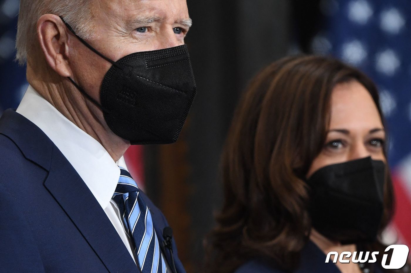 본문 이미지 - 조 바이든 미국 대통령과 카멀라 해리스 부통령이 2022년 2월 4일(현지시간) 메릴랜드주 어퍼 말보로에 있는 철강 노동조합을 방문하고 있다. ⓒ AFP=뉴스1 ⓒ News1 우동명 기자