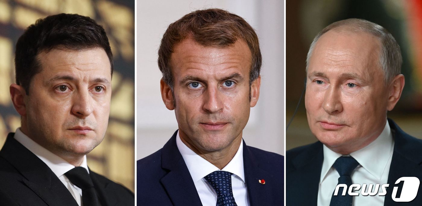 본문 이미지 - (왼쪽부터) 볼로디미르 젤렌스키 우크라이나 대통령, 에마뉘엘 마크롱 프랑스 대통령, 블라디미르 푸틴 러시아 대통령. ⓒ AFP=뉴스1 ⓒ News1 최서윤 기자