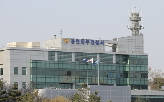 주차 차량 들이받고 도주한 음주 운전자…시민 '추격전' 끝에 검거