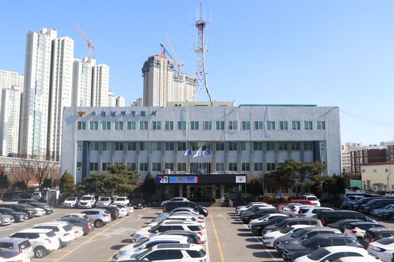 사전투표일 선관위 진입 시도…직원 폭행까지 한 60대 구속