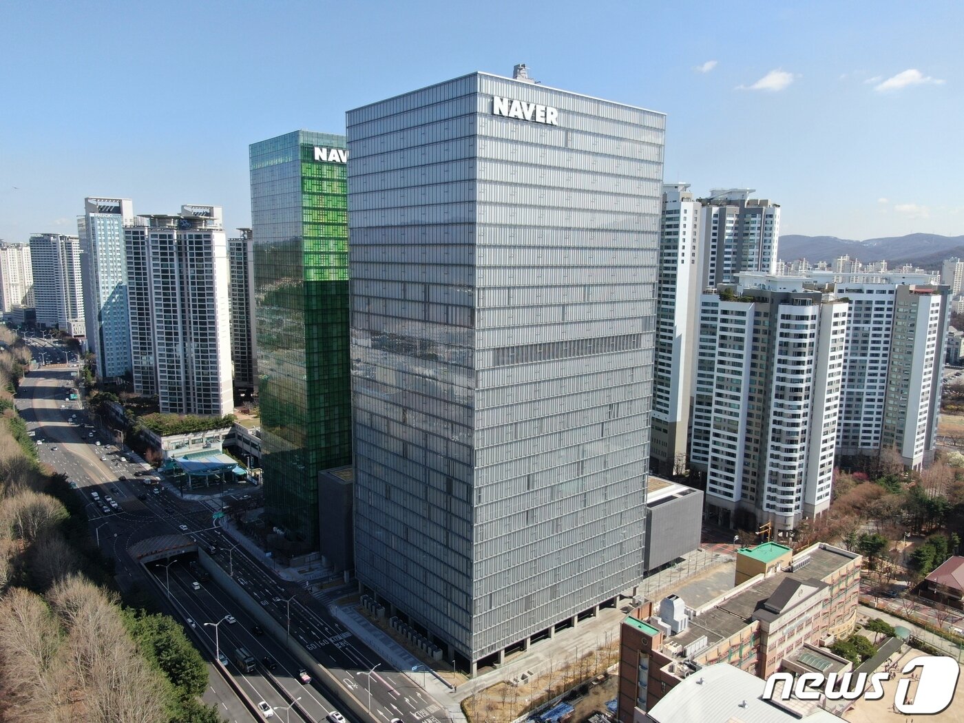 본문 이미지 - 네이버 제2사옥인 1784 외관. (사진제공=네이버) ⓒ 뉴스1