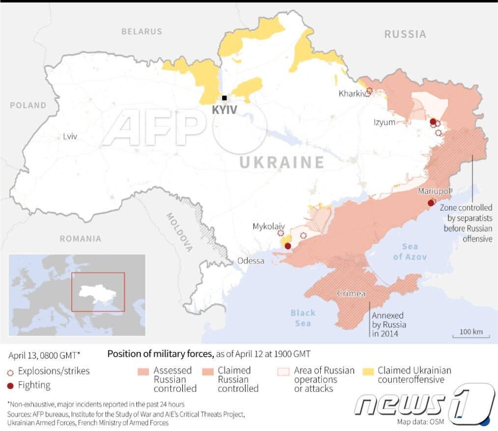 본문 이미지 - 12일(현지시간) 러시아군, 우크라이나 내 장악 지역. 노란색 부분은 우크라이나군이 되찾은 지역이다. ⓒ AFP=뉴스1 ⓒ News1 정윤영 기자
