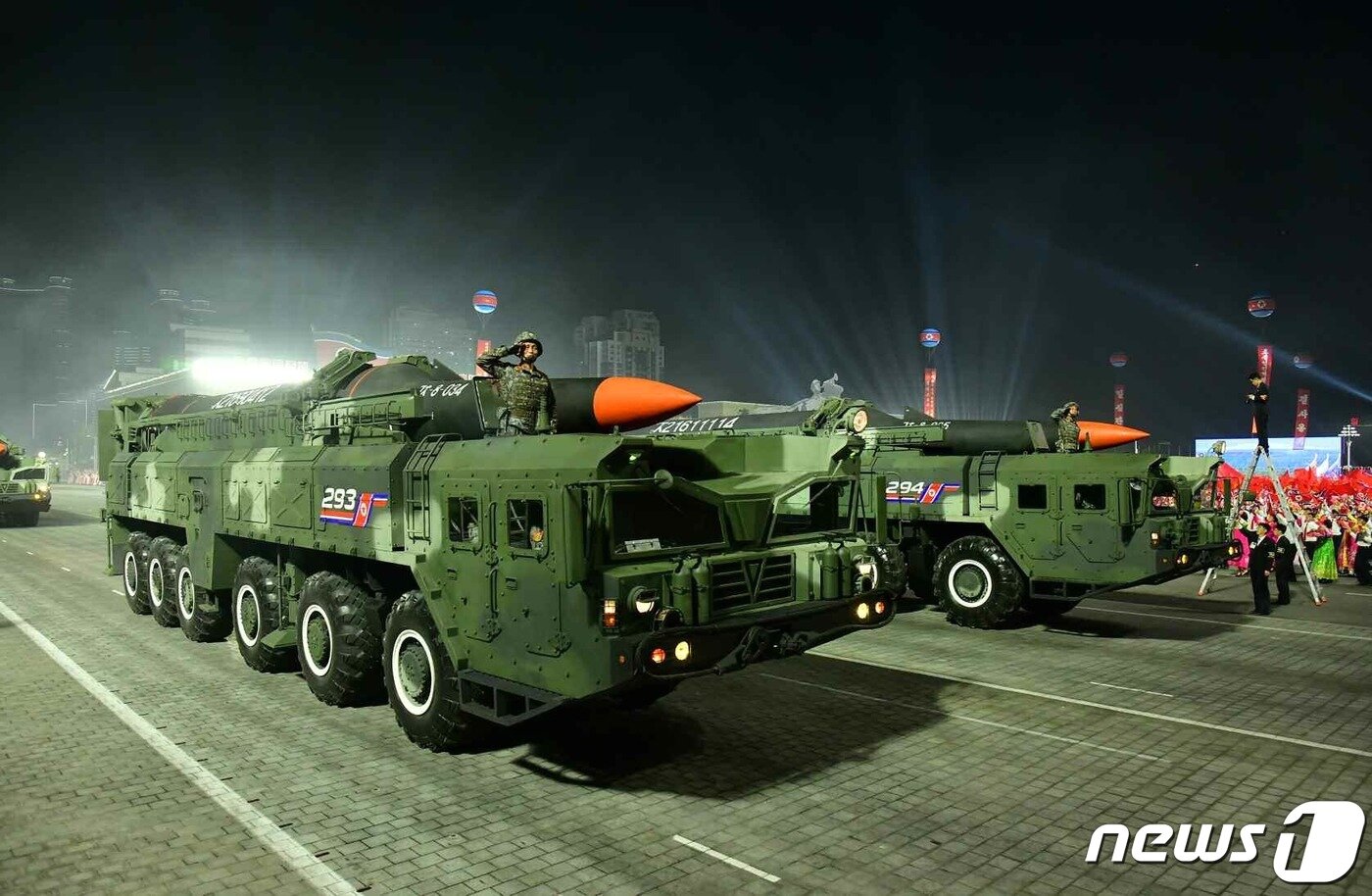 본문 이미지 - (평양 노동신문=뉴스1) = 북한이 '극초음속미사일'이라고 주장하는 신형 탄도미사일. [국내에서만 사용가능. 재배포 금지. DB 금지. For Use Only in the Republic of Korea. Redistribution Prohibited] rodongphoto@news1.kr