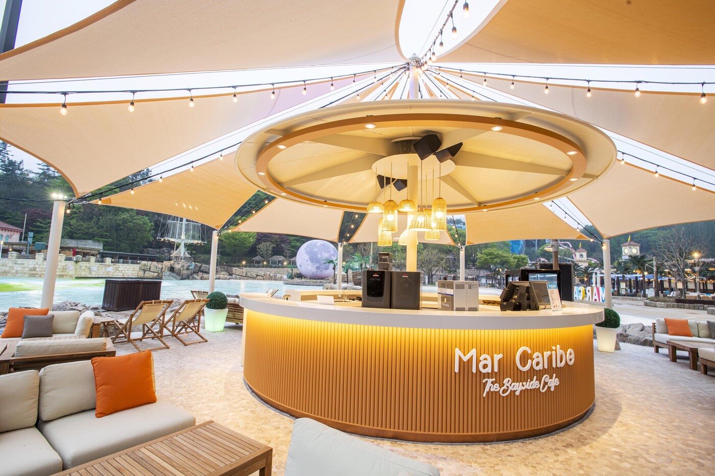 본문 이미지 - 비치 사이드바. 에버랜드 제공