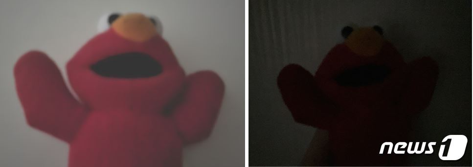 본문 이미지 - 불을 끈 곳에서 '갤럭시Z플립3' 과 '아이폰SE3'으로 찍은 빨간색 인형. 2022.04.03ⓒNews1 오현주 기자ⓒ 뉴스1