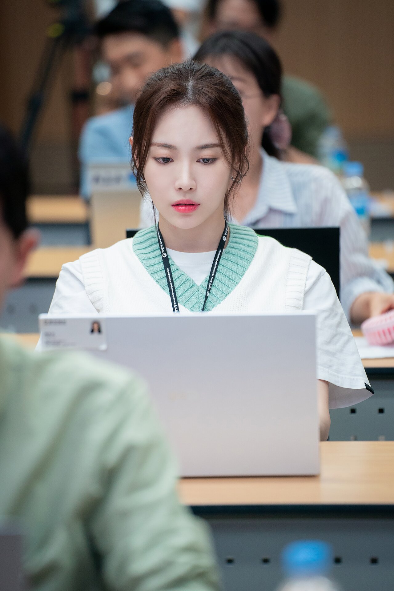 본문 이미지 - 가수 겸 배우 유라 / 어썸이엔티, JTBC '기상청사람들' 제공 ⓒ 뉴스1