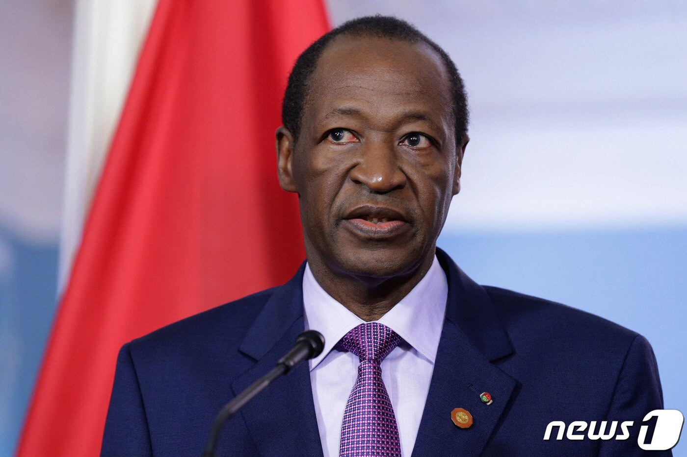 본문 이미지 - 지난 2014년 미국-아프리카 정상회담에 참석한 블레즈 콩파오레 부르키나파소 전 대통령. 2014.08.04/뉴스1 ⓒ AFP=뉴스1 ⓒ News1 김민수 기자