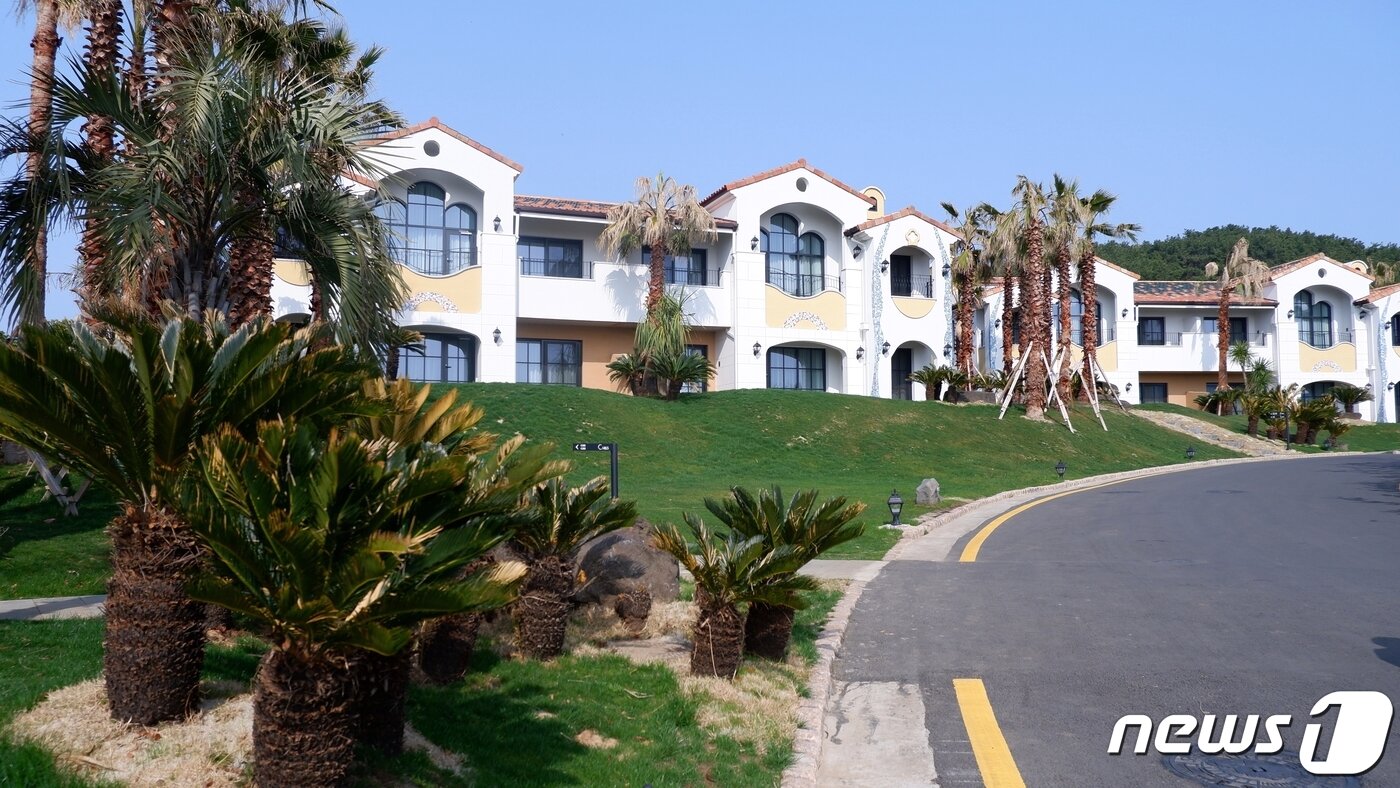 본문 이미지 - 지중해풍으로 지어진 훈데르트바서 힐즈ⓒ 뉴스1