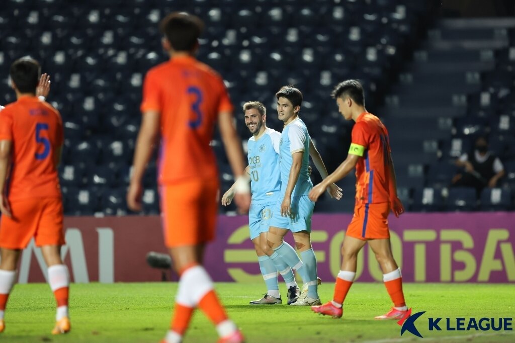 본문 이미지 - 대구와 산둥의 경기(한국프로축구연맹 제공)ⓒ 뉴스1